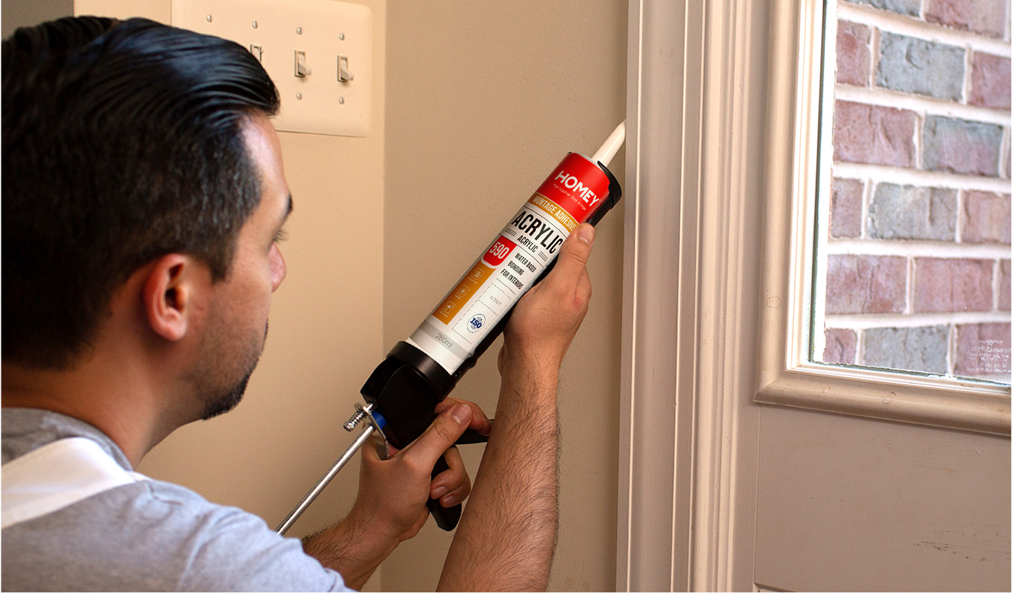 HOMEY silicone sealant application for window and door sealing